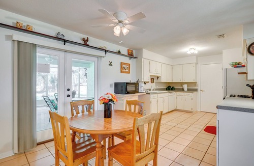 Bartow House | Welcoming Bartow Home Near Family Attractions!
