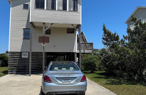 South Nags Head House | Well kept, comfortable, Ocean View, Steps to Beach, Sunrise & Sunset Views