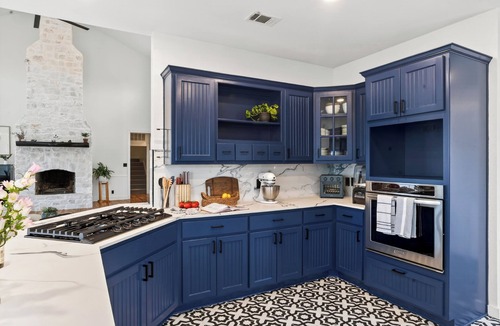 Dripping Springs House | Wellness Home + Recording Studio + Pool + Sauna | Hill Country | Bonham Retreat