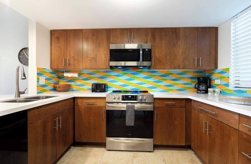 Kahaluu Bay Condo | White Sands Village Oceanfront