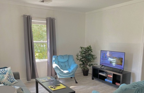White Stone House | White Stone Gem with high speed internet