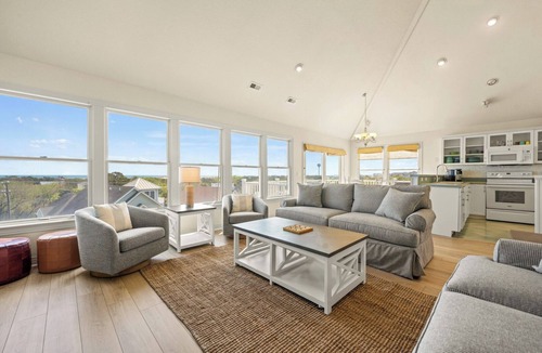Corolla House | Why Knot 4 bedroom in The Currituck Club