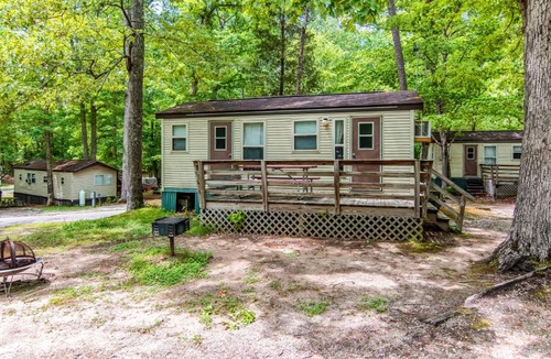 Stonehouse Other | Williamsburg Camping Resort Two Bedroom Cabin 2