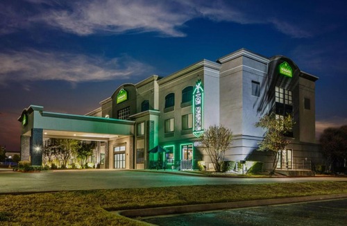 Round Rock Hotel | Wingate by Wyndham and Williamson Conference Center
