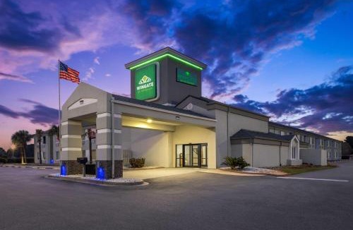 Carolina Forest Hotel | Wingate by Wyndham Myrtle Beach At Outlets