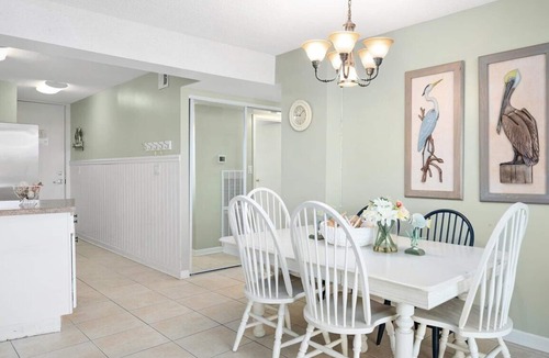 Midtown Ocean City Condo | Wonderful 2 BR 2 BA Condo in an Oceanfront Building with Pool!