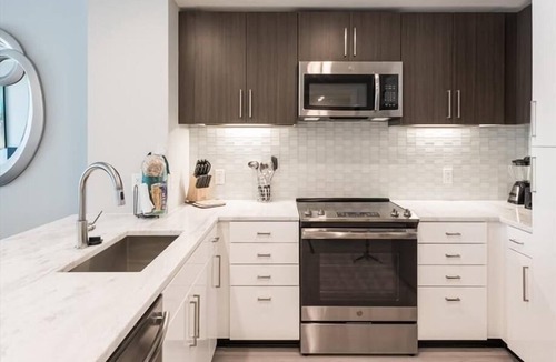 Woodmont Triangle Apartment | Woodmont Triangle| Pet-friendly 1BR | nr Glen Echo Park