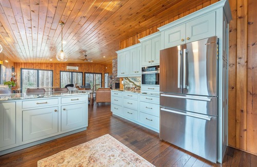Montreat House | Woodscape | Updated Montreat Home | 5 Minutes to Black Mtn!
