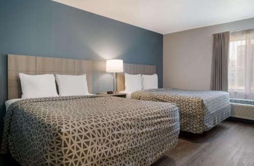 Sterling Heights Hotel | WoodSpring Suites Detroit Sterling Heights