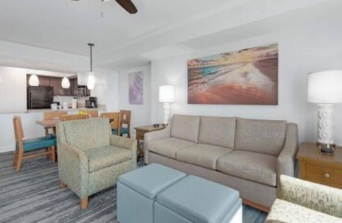 Cherry Grove Beach Resort | Wyndham Towers on the Grove N. Myrtle Beach 2 bedroom Sleeps 6-8!