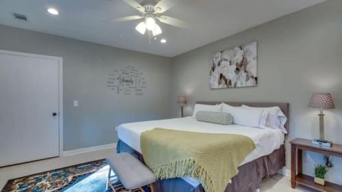 Thunderbolt House | Year-Round Pool & Gazebo Near Forsyth Park