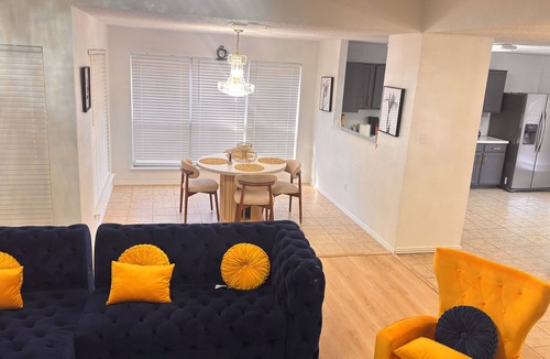 Southeast Arlington House | Your Arlington Hotspot: Games, Flights & Family Fun