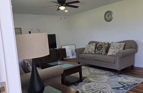 Georgetown House | Your fam will be close to everything when stay at this centrally-located place.