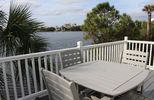 Sunnyside Cottage | Your personal complimentary beach loungers on an uncrowded beach are ready!