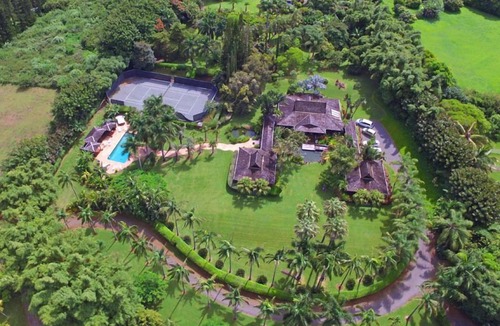 Pauwela House | Your Private Resort-4 Acres, Fruit Trees, Pool, Tennis, Hot-Tub, Sauna-Permitted