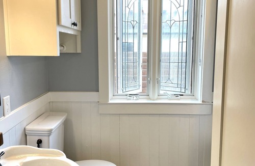 Barton Heights House | Zilker Park Cottage, Austin, TX