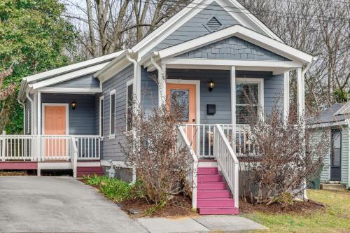 1 Mi to Dtwn: Home w/Backyard in Raleigh!
