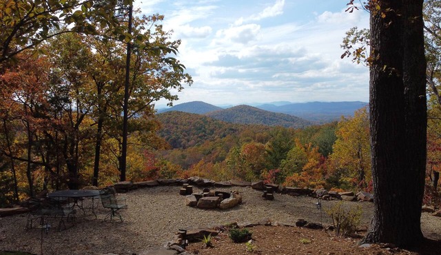 10-Acre Blue Ridge Retreat — Fire Pit · Fireplace · Mountain Views