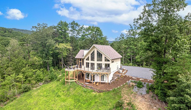 12pm check-in/out. NEW Modern Mountain Log House in Lake Lure on 30 acres