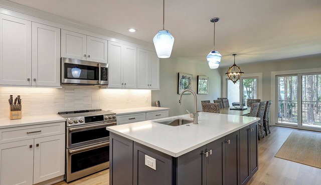 1468 Sound Villas- Coastal Chic and Calibogue Sound Views