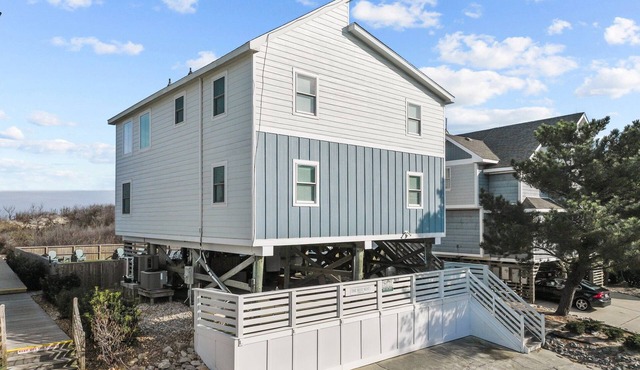 1661 - The Best Nest - Oceanfront Corolla | Pool, Putt-Putt & Hot Tub