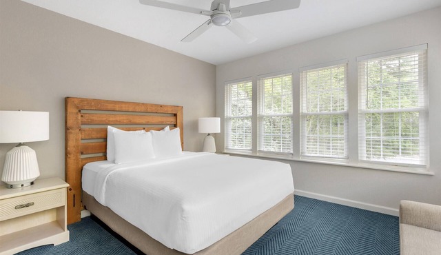 2 Airy 3BR Suites w/Laundry near Kitty Hawk Woods Coastal Reserve Trails