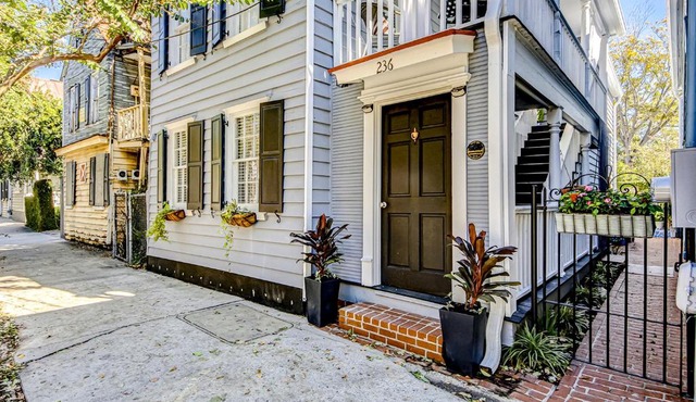 236 Coming Street Apt A 30 Day Rental
