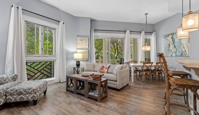 2BR Condo at Baytowne! Tram to Beach, Tropical Pool + Hot Tub, Walk-out Patio