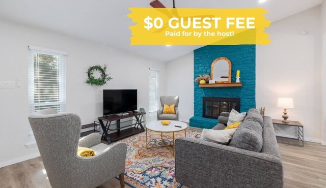 2BR Ensuite | Near UT & The Domain