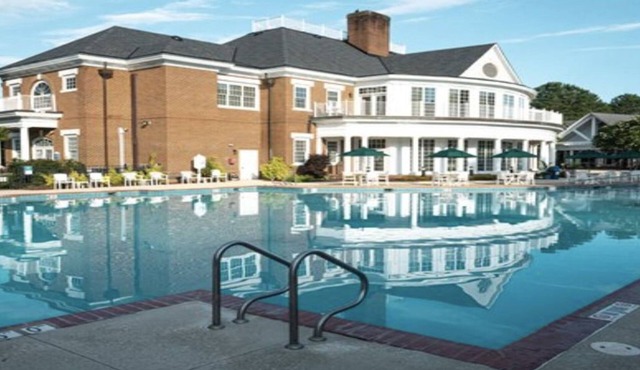 2nd Fabulous 4-bedroom resort! Integrated rooms designed for family fun.