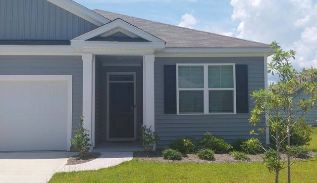 3-bedroom house in pleasant Little River with cool vibes