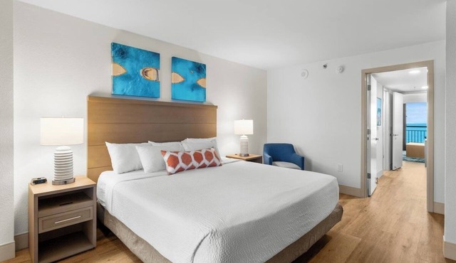 3 Sunlit Oceanfront King Suites | Balcony, Pool, 0.06 mi to Sea Captain's House