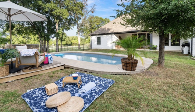 35 min to AT&T Stadium : Ultimate Major international sporting event Texas Ranch Basecamp with pool
