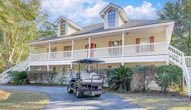3BDRM Near Old Town; Golf Cart Access, Porch with Grill, Firepit