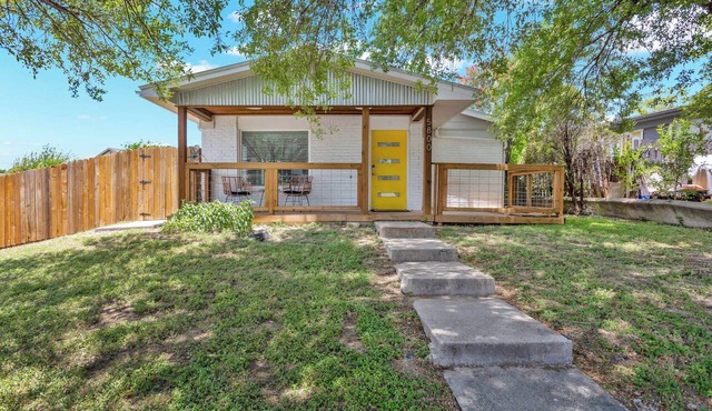 3BR Escape for 6 Near DT, Mins to Rodeo Austin!