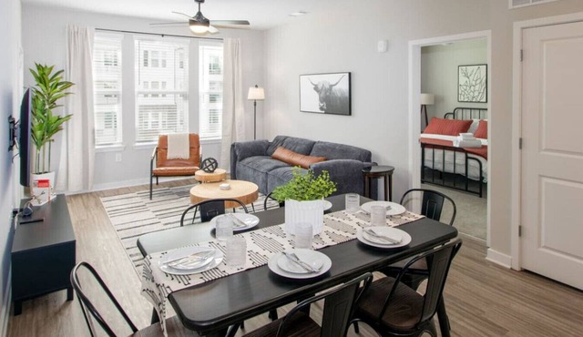 3BR - Pool for UGA Visits and Work Travel