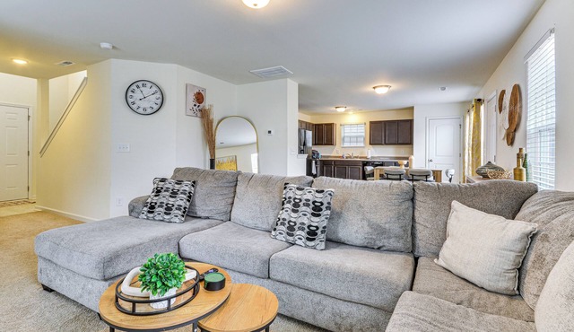 4 Mi to Hospital & Dtwn Greensboro: Spacious Home