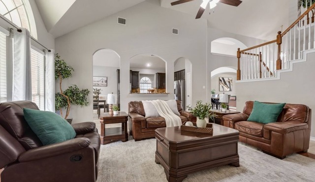 5 BR Game Room House- 15 min to AT&T - 1 -Night ok