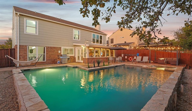5BD, 3BA Retreat, Pool, Firepit, Cinema, Games, BBQ