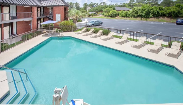 616 Fair Rd