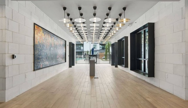 6min to Domain 12min DT Balcony Free Parking