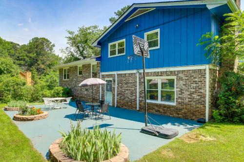 7 Mi to Stone Mtn Park! Spacious Family Getaway