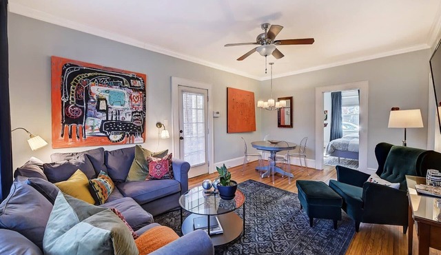 800 Magnolia: 2 Units, Chic 4BR w/Porch