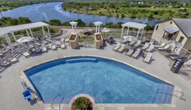 Absolutely gorgeous resort & condos !
