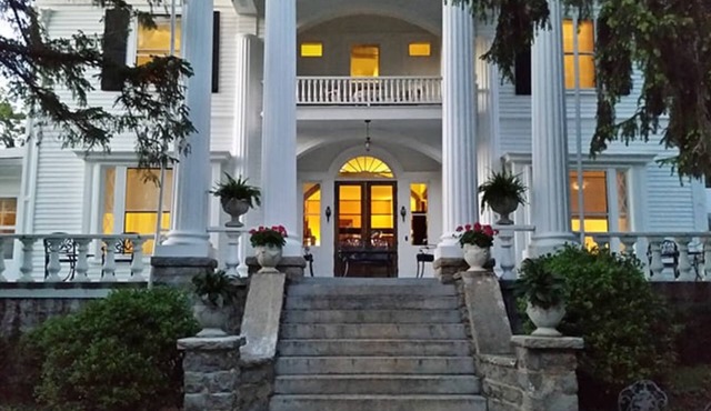 Albemarle Inn