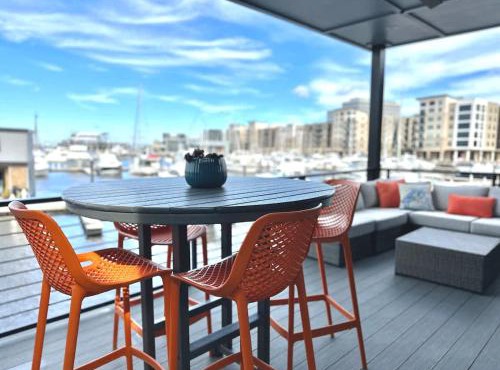 Aquatic at The Cove Riverwalk Villas