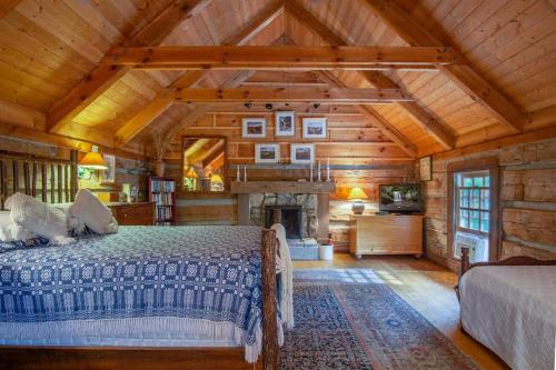 Aunt Babbies Cabin · Aunt Babbies Cabin