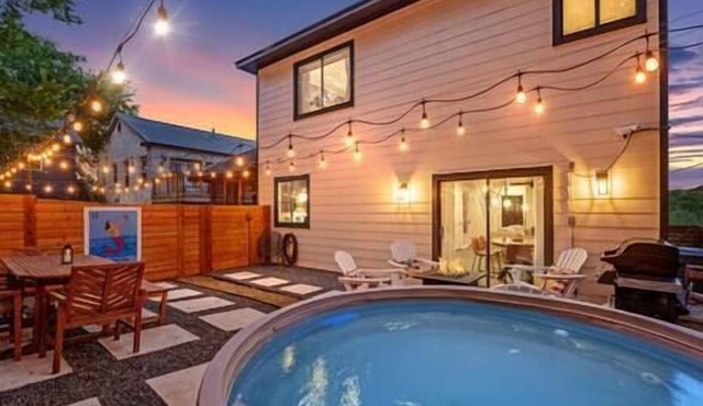 Austin-Pool-Arcade-Guest House-COTA-UT-Sleeps 16