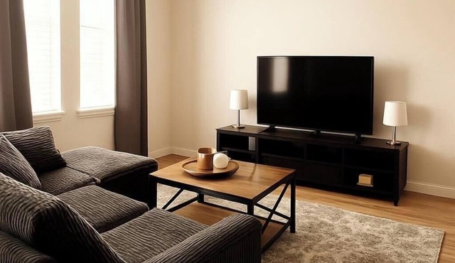 Beach Bliss Awaits: Cozy 1-Bedroom Retreat, Just Steps from the Shore!"