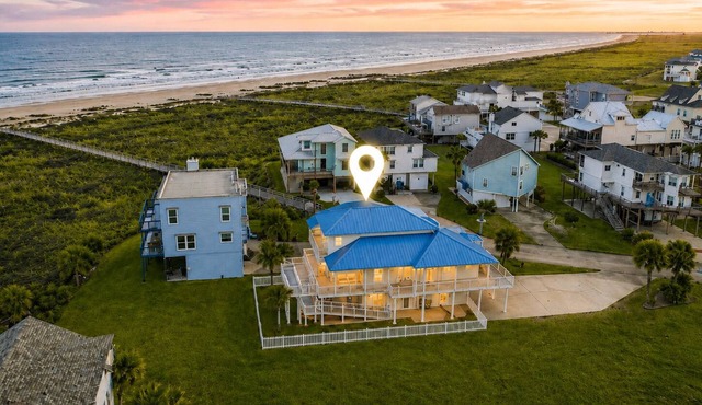 Beachfront/HotTub/Community Pool/Ramp+Fenced Yard in Galveston